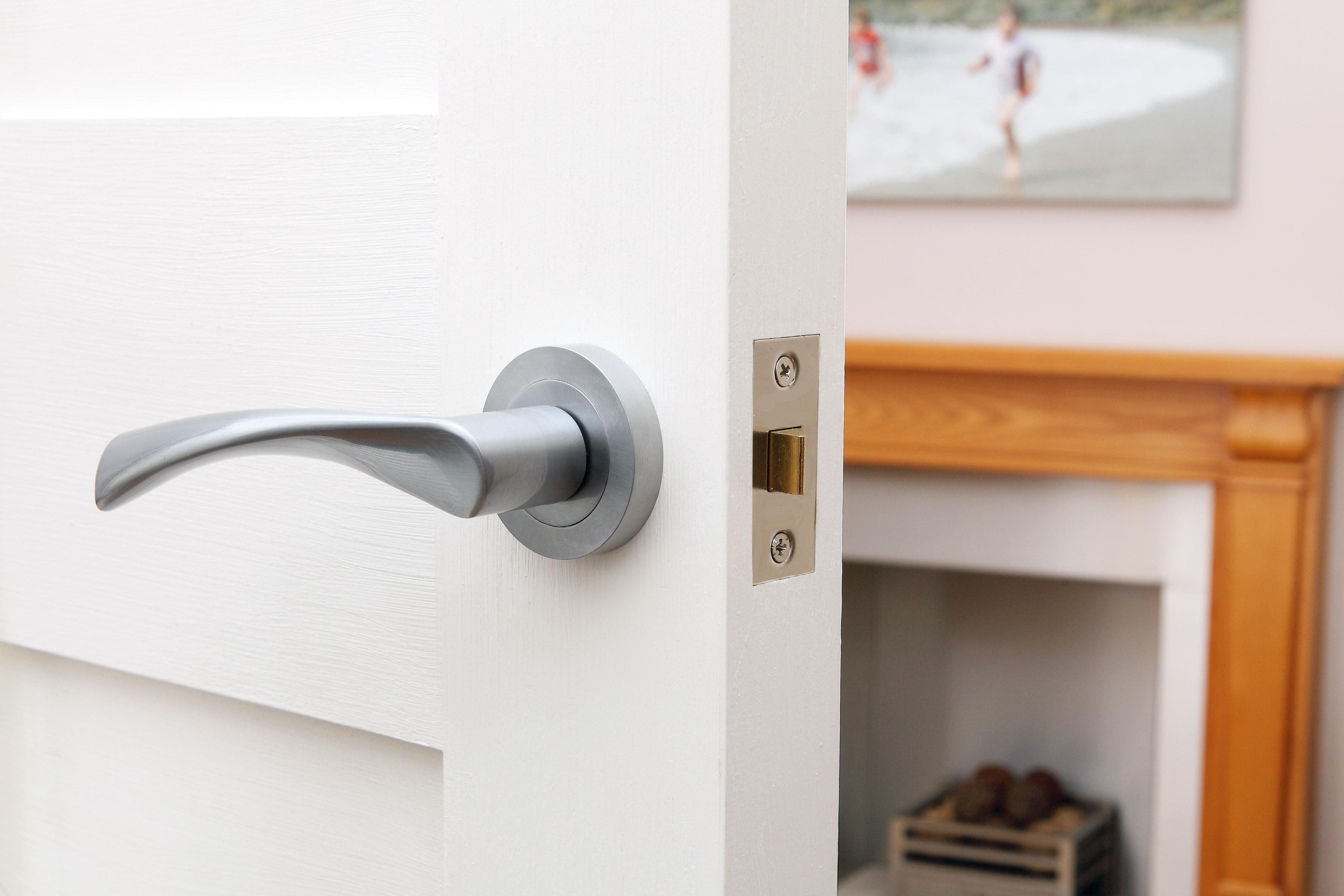 HANDLES - Special Offers