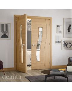 Cadiz Clear Glass Pre finished Oak Internal Door lifestyle image